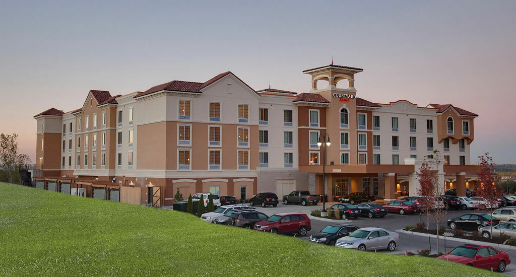 Courtyard Kansas At Briarcliff 3* Kansas City